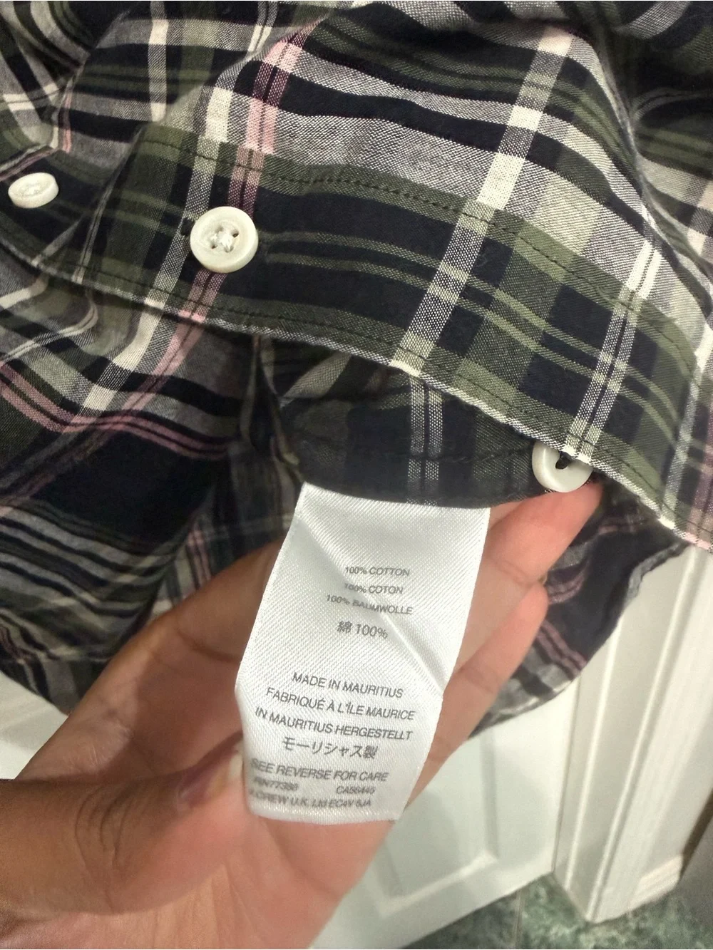 J. Crew Men’s Indian madras shirt in dark plaid size S
